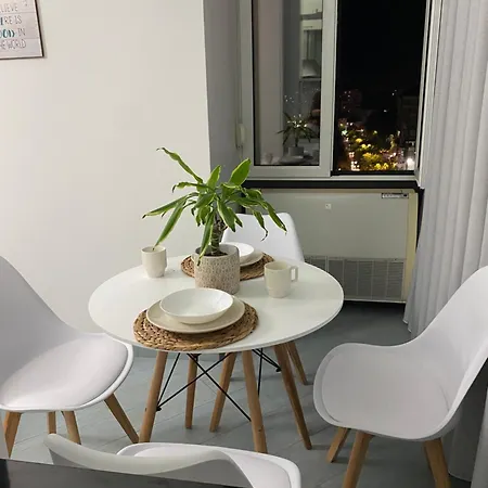 Main Blloku 1 * Tirana