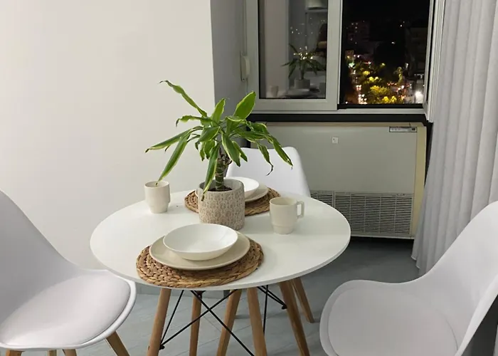 Main Blloku 1 * Tirana